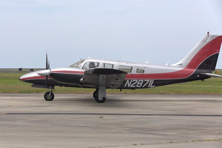 New Orleans Group Sightseeing Flight for 4-5 people - Photo 1 of 13
